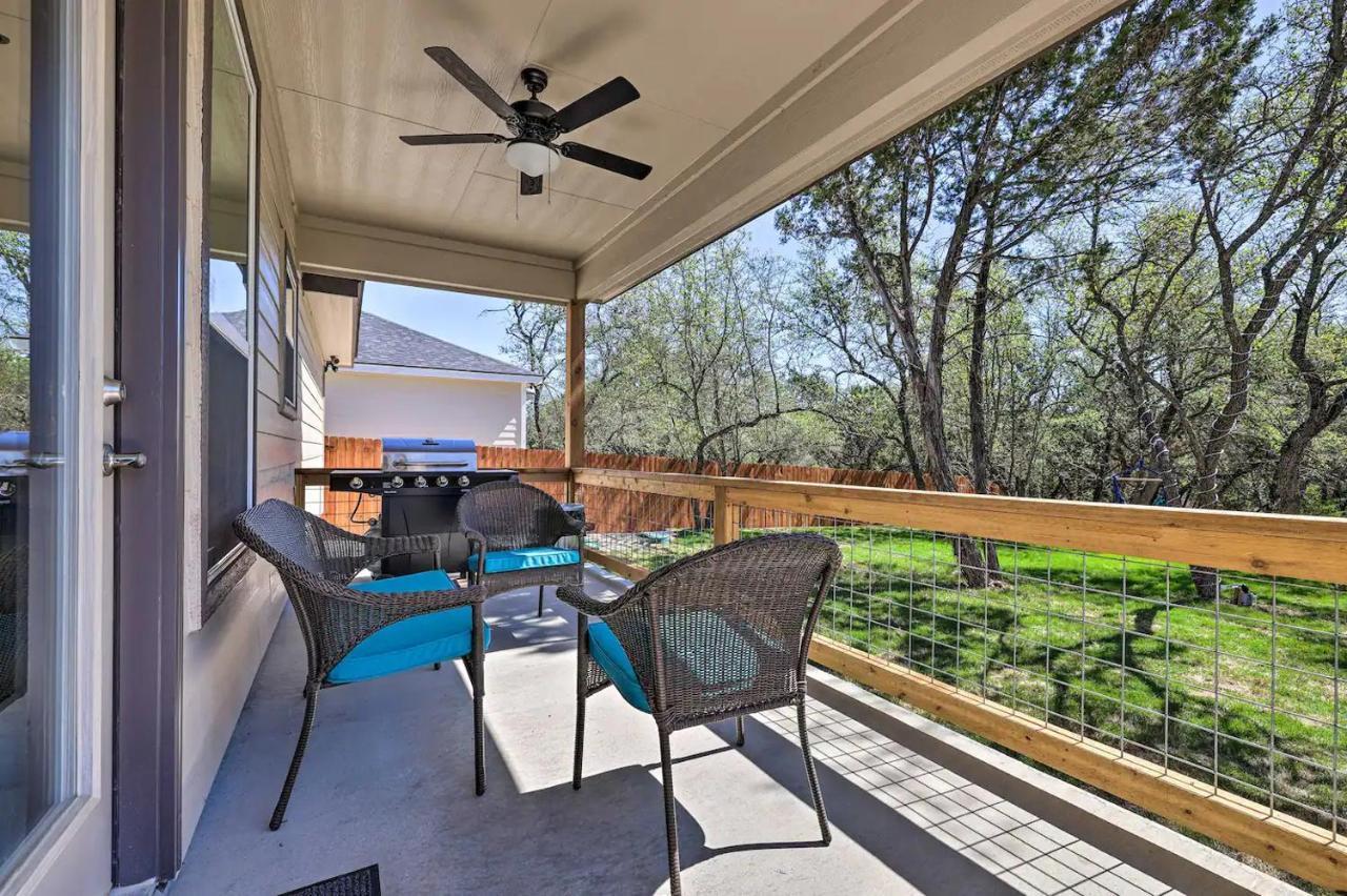 Convenient Cute Cottage Hot Tub Fire Pit Sleeps 6 Canyon Lake Extérieur photo